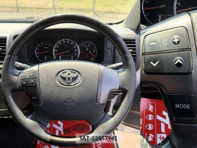 Toyota HIACE VAN 2015-03 6498277-11