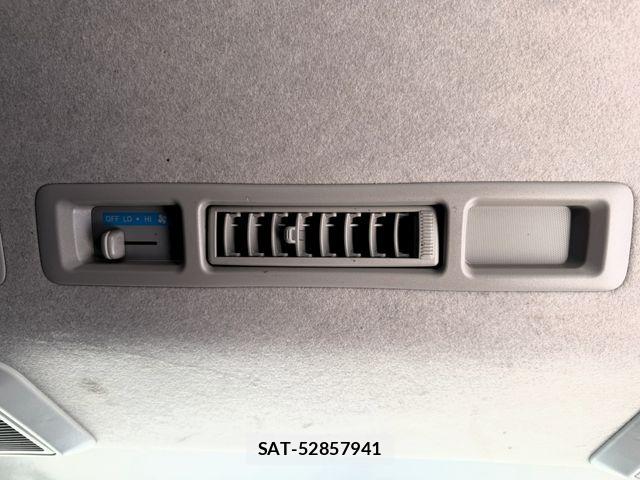 Toyota HIACE VAN 2015-03 6498277-23