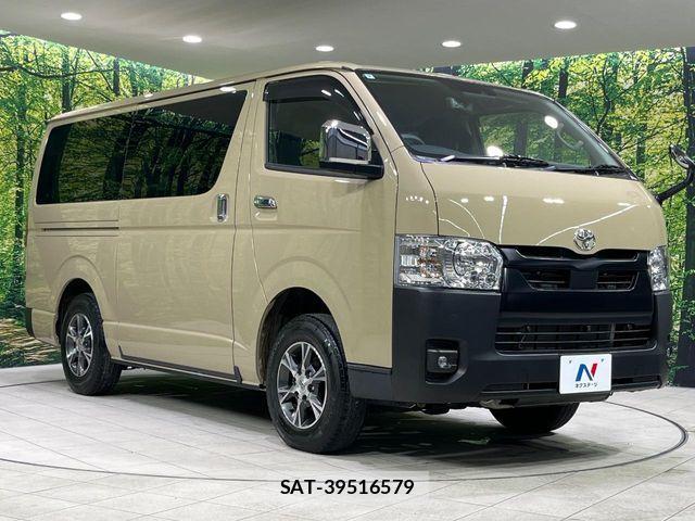 Toyota HIACE VAN 2025-09 6498260-15