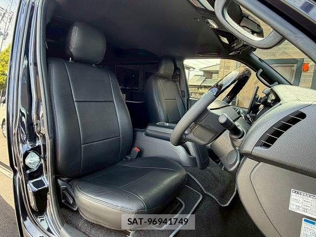 Toyota HIACE VAN 2021-03 6545127-10