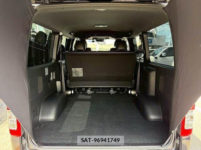 Toyota HIACE VAN 2021-03 6545127-12