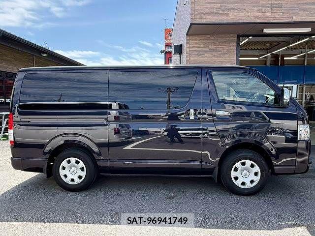 Toyota HIACE VAN 2021-03 6545127-14
