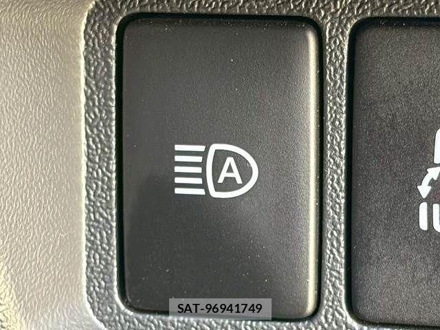 Toyota HIACE VAN 2021-03 6545127-7