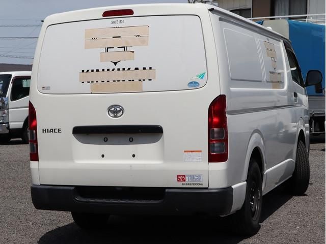 Toyota HIACE VAN 2019-06 6596751-2
