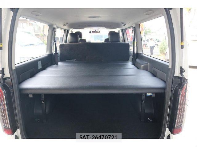 Toyota HIACE VAN 2016-01 6612177-11