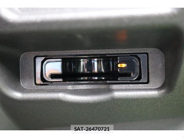 Toyota HIACE VAN 2016-01 6612177-16