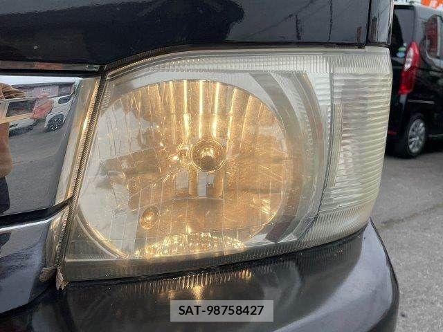 Toyota HIACE VAN 2010-05 6612188-13