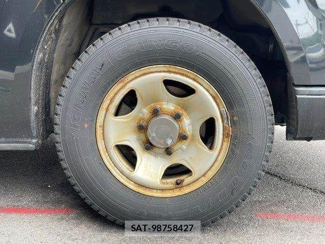 Toyota HIACE VAN 2010-05 6612188-15