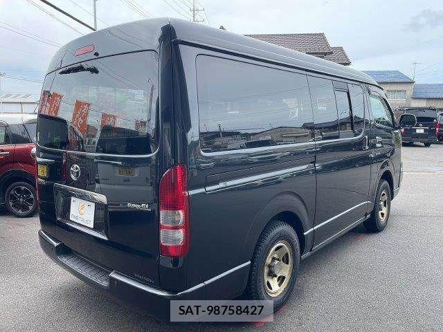 Toyota HIACE VAN 2010-05 6612188-19