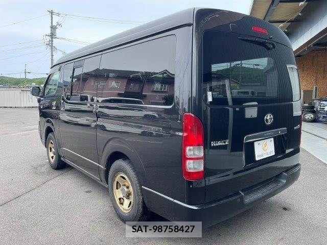 Toyota HIACE VAN 2010-05 6612188-21