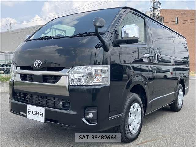 Toyota HIACE VAN 2025-06 6612176-11