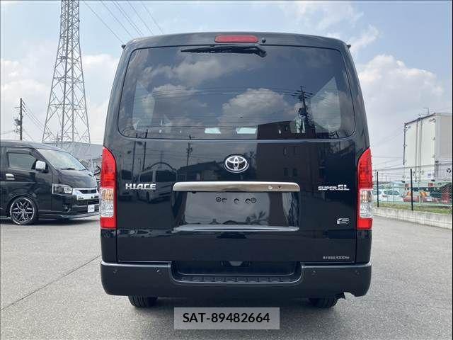 Toyota HIACE VAN 2025-06 6612176-2