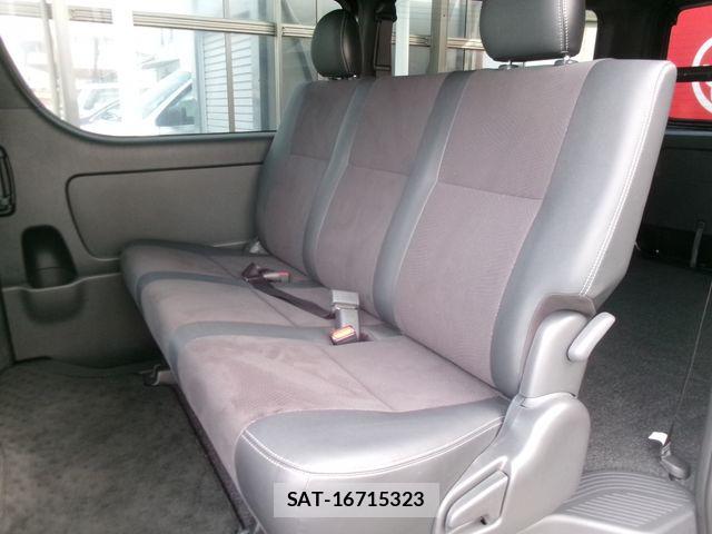 Toyota HIACE VAN 2024-08 6641655-9