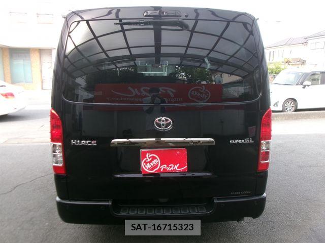 Toyota HIACE VAN 2024-08 6641655-13