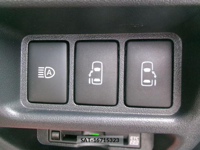Toyota HIACE VAN 2024-08 6641655-17