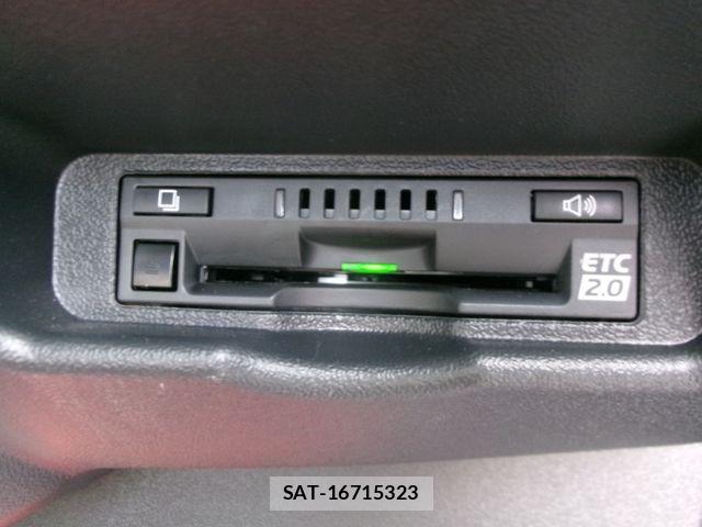 Toyota HIACE VAN 2024-08 6641655-20