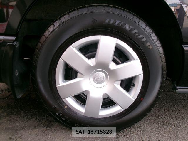 Toyota HIACE VAN 2024-08 6641655-24