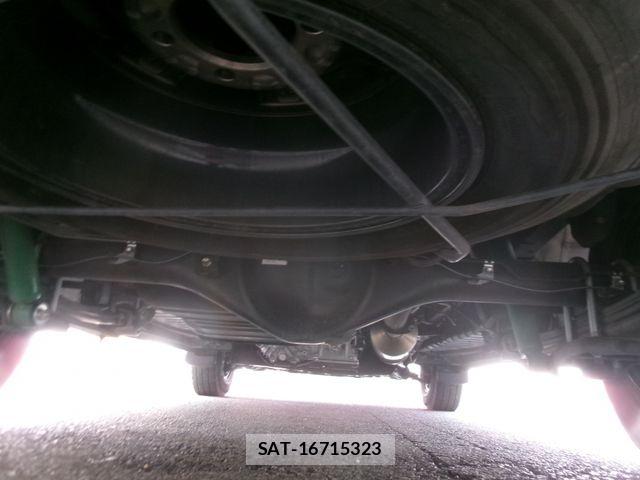 Toyota HIACE VAN 2024-08 6641655-28