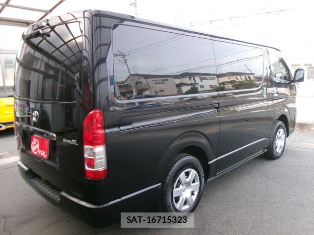 Toyota HIACE VAN 2024-08 6641655-2
