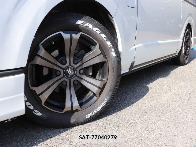Toyota HIACE VAN 2022-01 6641656-11