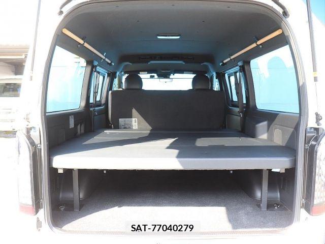 Toyota HIACE VAN 2022-01 6641656-14