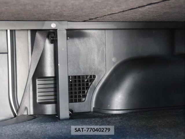 Toyota HIACE VAN 2022-01 6641656-15