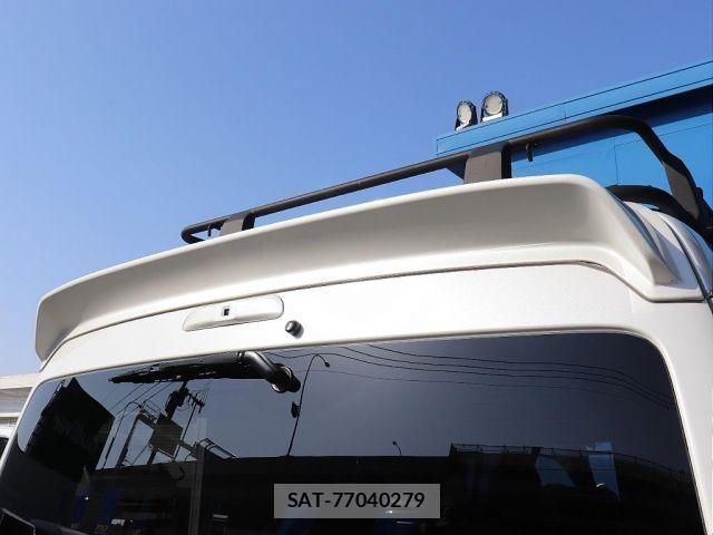 Toyota HIACE VAN 2022-01 6641656-3