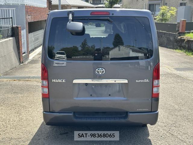 Toyota HIACE VAN 2008-01 6671756-5