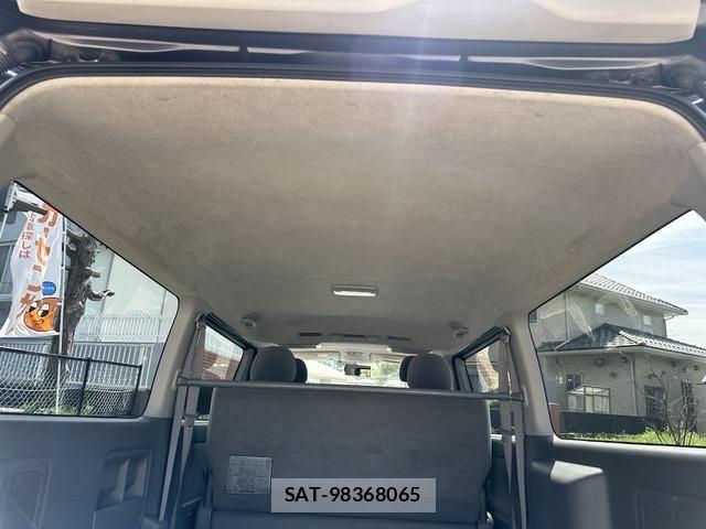 Toyota HIACE VAN 2008-01 6671756-8