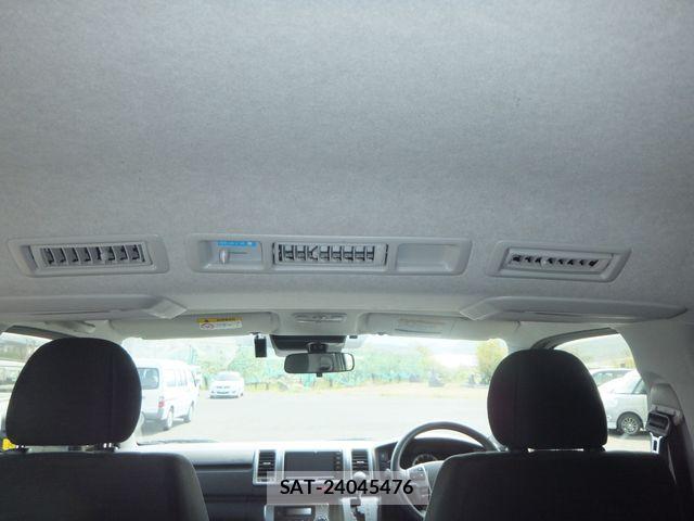 Toyota HIACE VAN 2021-03 6671730-10