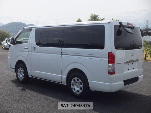 Toyota HIACE VAN 2021-03 6671730-11