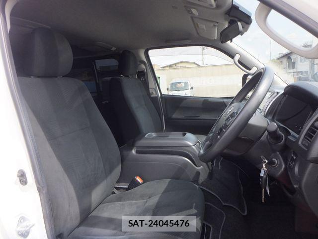 Toyota HIACE VAN 2021-03 6671730-13
