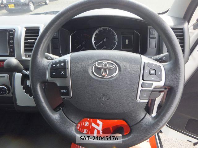 Toyota HIACE VAN 2021-03 6671730-18