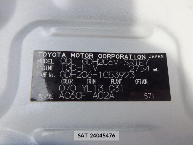 Toyota HIACE VAN 2021-03 6671730-29