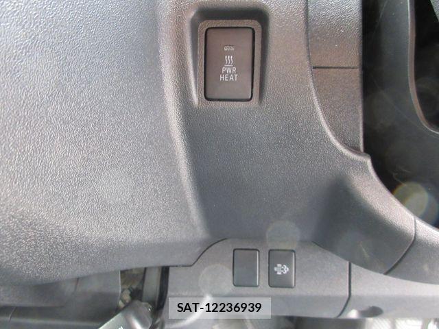 Toyota HIACE VAN 2023-12 6676190-12