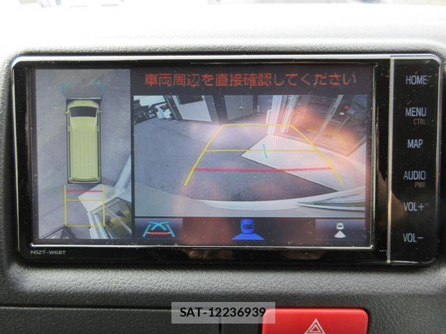 Toyota HIACE VAN 2023-12 6676190-16
