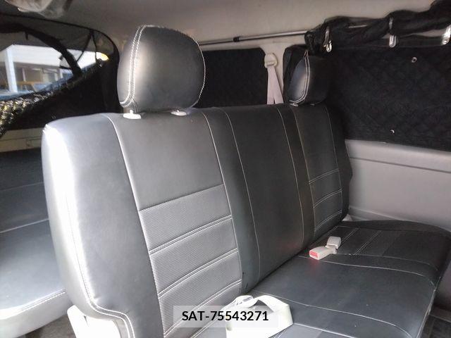 Toyota HIACE VAN 2009-08 6676200-11