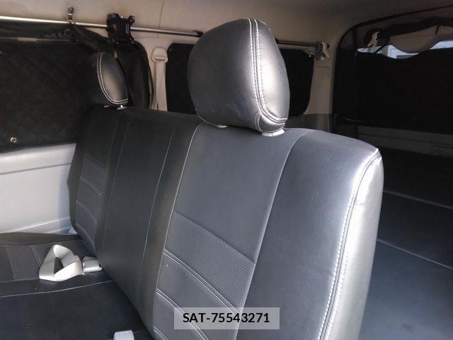 Toyota HIACE VAN 2009-08 6676200-17