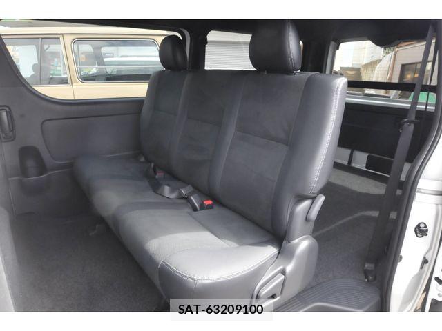 Toyota HIACE VAN 2026-03 6682681-20