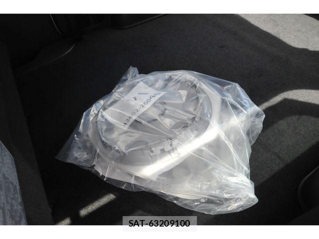 Toyota HIACE VAN 2026-03 6682681-23