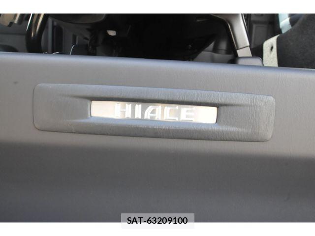 Toyota HIACE VAN 2026-03 6682681-24