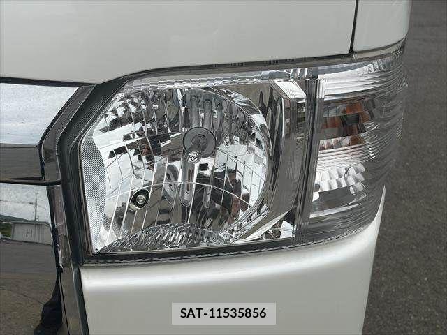 Toyota HIACE VAN 2019-09 6683793-19