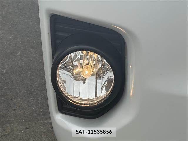 Toyota HIACE VAN 2019-09 6683793-29