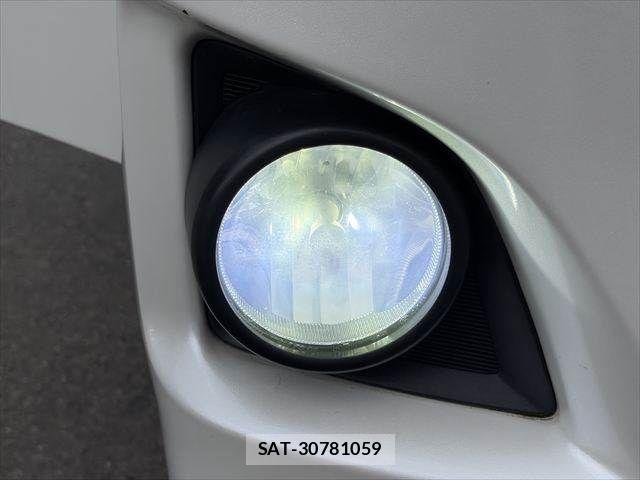 Toyota HIACE VAN 2012-08 6682682-10