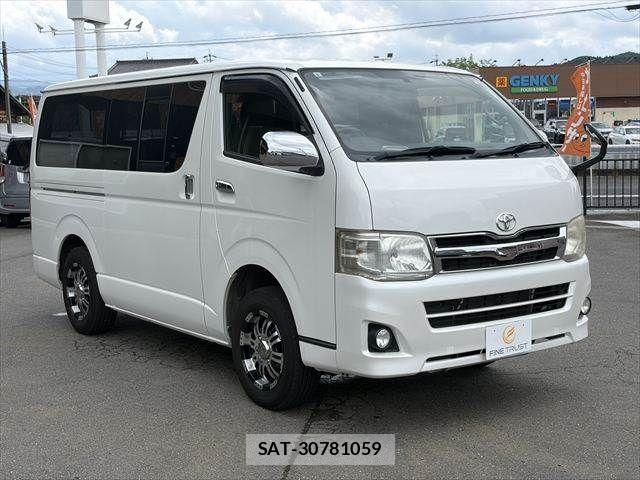 Toyota HIACE VAN 2012-08 6682682-13