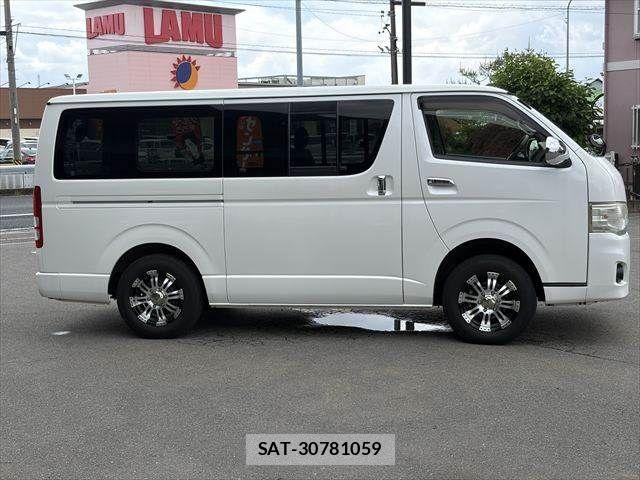 Toyota HIACE VAN 2012-08 6682682-14