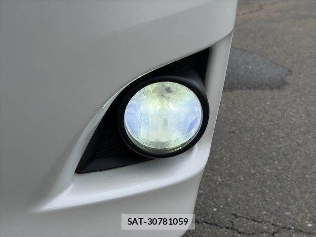 Toyota HIACE VAN 2012-08 6682682-29