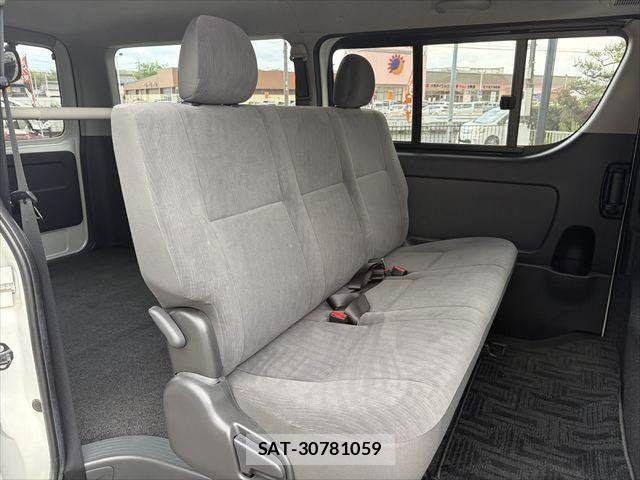 Toyota HIACE VAN 2012-08 6682682-6