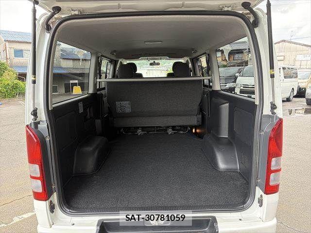 Toyota HIACE VAN 2012-08 6682682-7