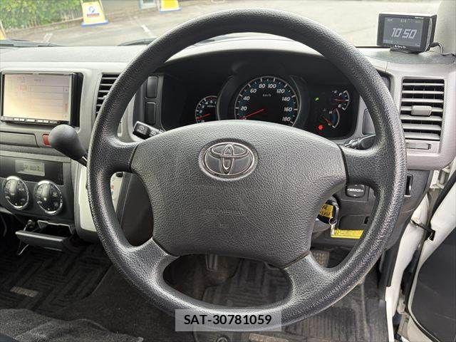 Toyota HIACE VAN 2012-08 6682682-8